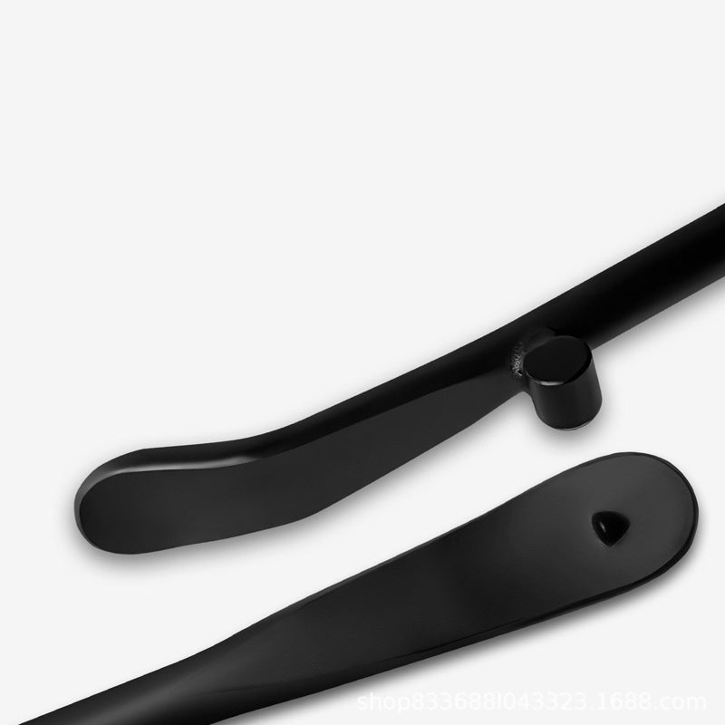 Special lever for tire removal and installation